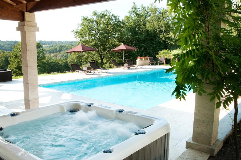 Domaine De La Fauconnie Hotell Campsegret Exteriör bild